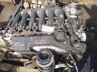 bontott BMW 3 E90 Motor (Fűzött blokk hengerfejjel)