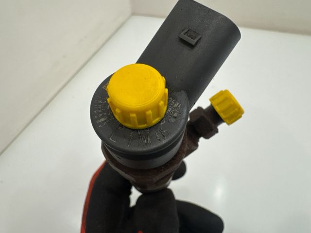 bontott BMW 3 E90 Porlasztó (1 db)