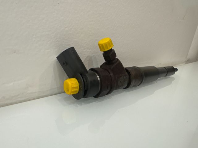 bontott BMW 3 E90 Porlasztó (1 db)