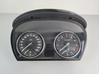 bontott BMW 3 E90 Kilométeróra