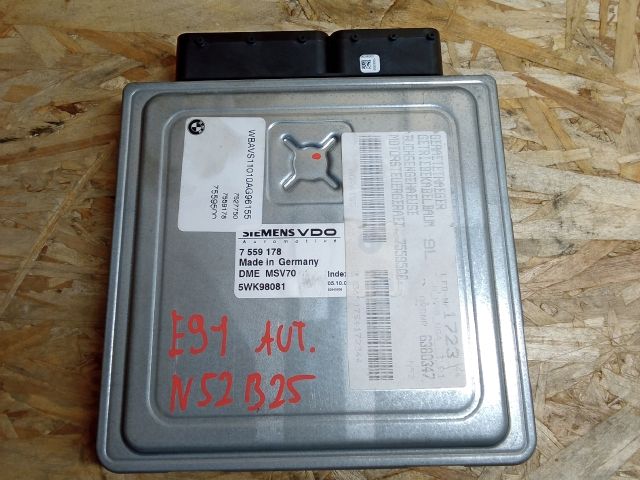 bontott BMW 3 E90 Motorvezérlő