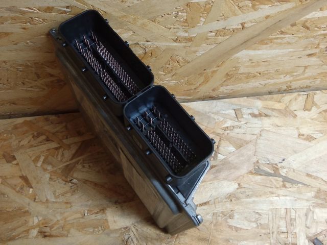 bontott BMW 3 E90 Motorvezérlő