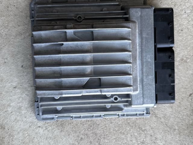 bontott BMW 3 E90 Motorvezérlő