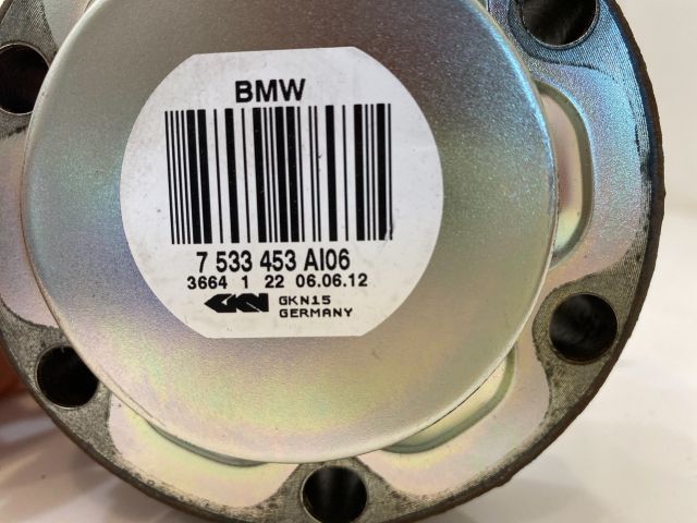 bontott BMW 3 E90 Bal hátsó Féltengely