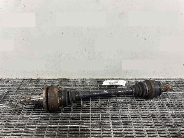 bontott BMW 3 E90 Bal hátsó Féltengely