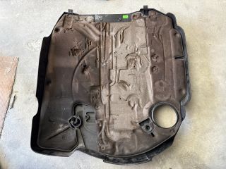 bontott BMW 3 E90 Felső Motorburkolat