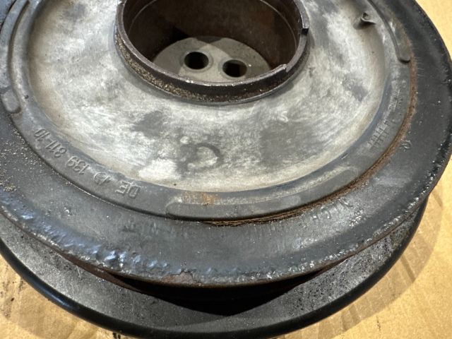 bontott BMW 3 E90 Főtengely Szíjtárcsa