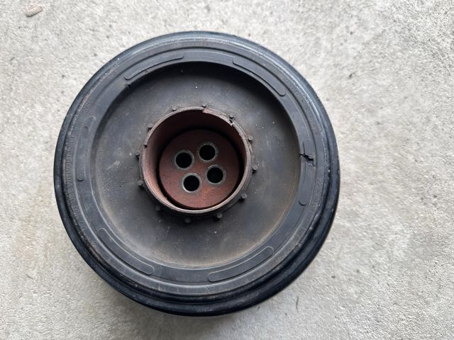 bontott BMW 3 E90 Főtengely Szíjtárcsa