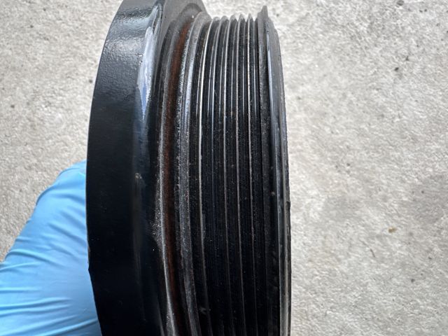 bontott BMW 3 E90 Főtengely Szíjtárcsa