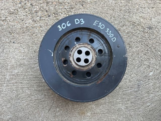 bontott BMW 3 E90 Főtengely Szíjtárcsa