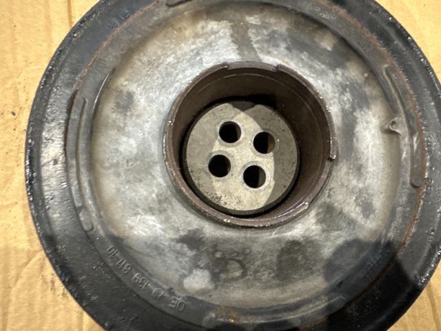 bontott BMW 3 E90 Főtengely Szíjtárcsa