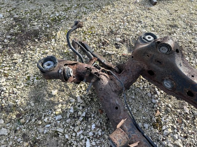 bontott BMW 3 E90 Hátsó Híd (Tárcsafékes)