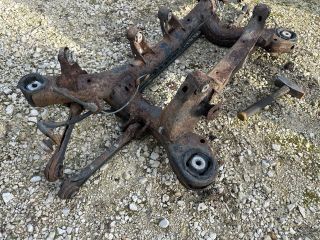 bontott BMW 3 E90 Hátsó Híd (Tárcsafékes)