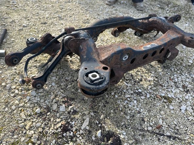 bontott BMW 3 E90 Hátsó Híd (Tárcsafékes)