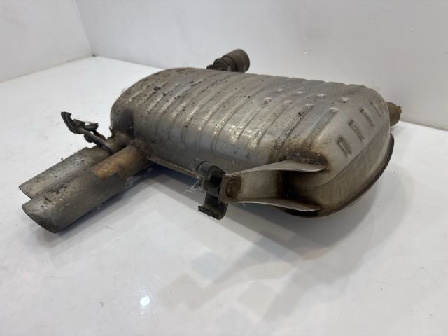 bontott BMW 3 E90 Hátsó Kipufogó Dob