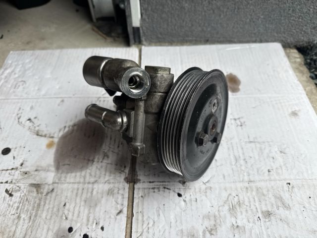 bontott BMW 3 E90 Kormányszervó Motor (Hidraulikus)