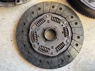 bontott BMW 3 E90 Kuplung Szett Lendkerékkel