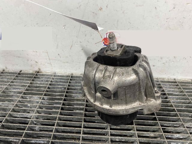 bontott BMW 3 E90 Motor Tartó Bak (Pozíciófüggetlen)