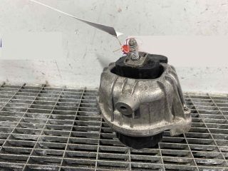 bontott BMW 3 E90 Motor Tartó Bak (Pozíciófüggetlen)