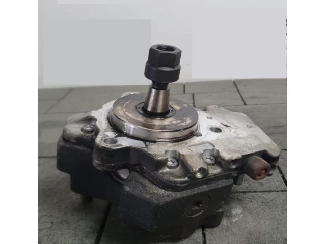 bontott BMW 3 E90 Nagynyomású Szivattyú