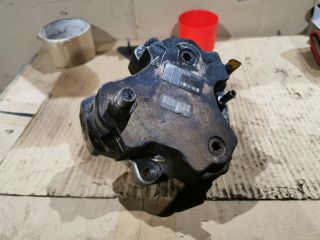 bontott BMW 3 E90 Nagynyomású Szivattyú