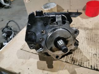 bontott BMW 3 E90 Nagynyomású Szivattyú