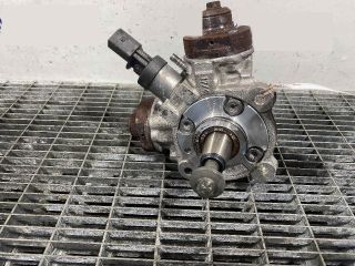 bontott BMW 3 E90 Nagynyomású Szivattyú