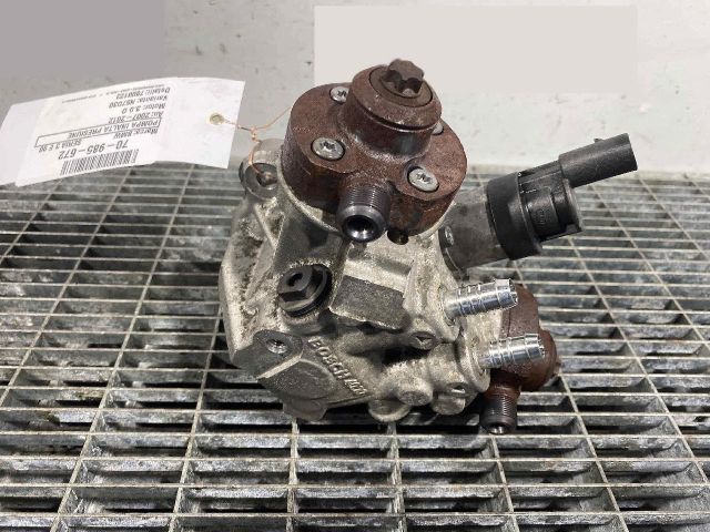 bontott BMW 3 E90 Nagynyomású Szivattyú