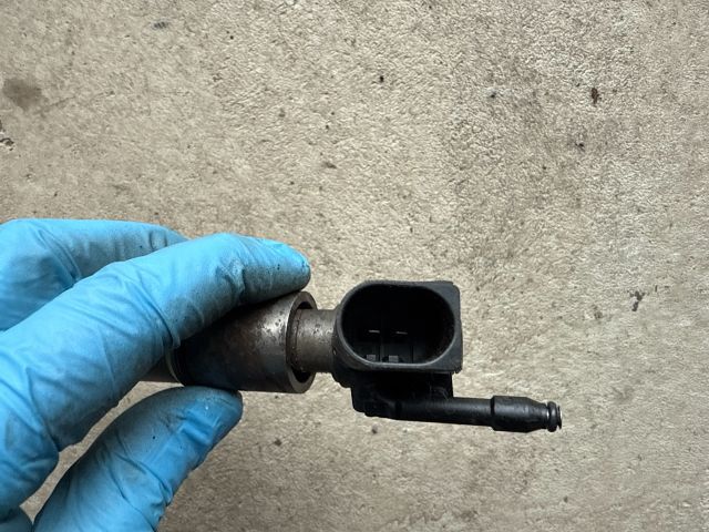 bontott BMW 3 E90 Porlasztó (1 db)