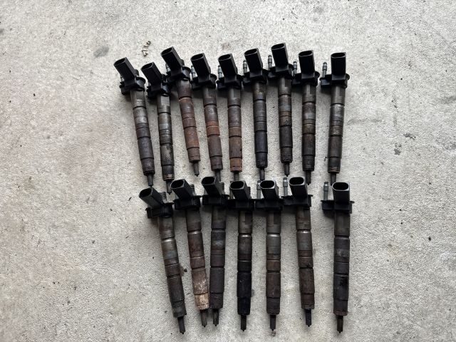 bontott BMW 3 E90 Porlasztó (1 db)