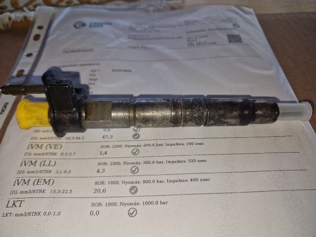 bontott BMW 3 E90 Porlasztó (1 db)