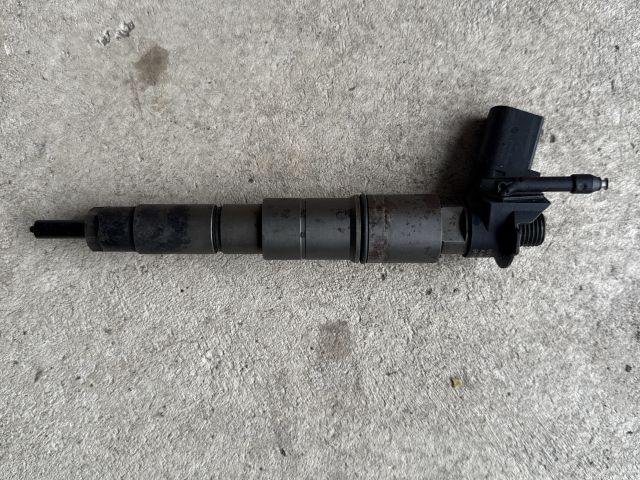 bontott BMW 3 E90 Porlasztó (1 db)