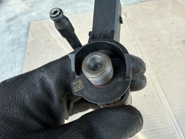 bontott BMW 3 E90 Porlasztó (1 db)