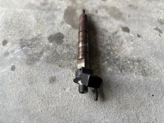 bontott BMW 3 E90 Porlasztó (1 db)