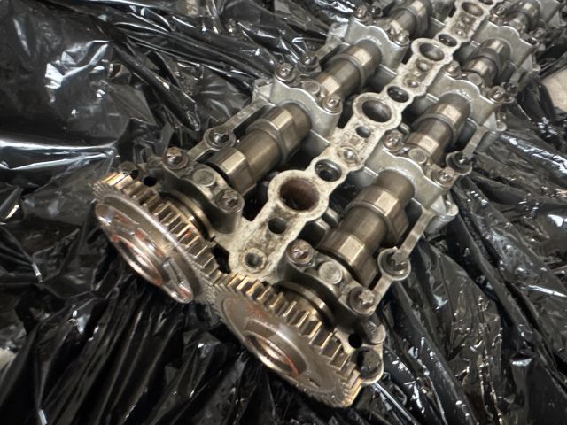 bontott BMW 3 E90 Vezérműtengely Házzal