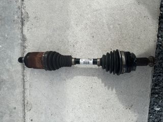 bontott BMW 3 E90 Bal Féltengely