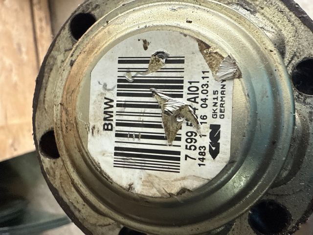 bontott BMW 3 E90 Jobb hátsó Féltengely