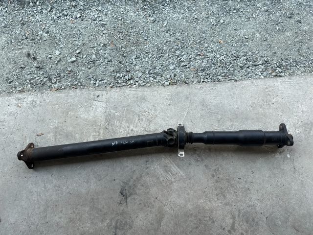 bontott BMW 3 E90 Kardántengely