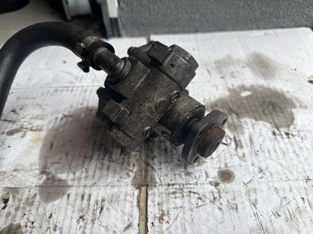 bontott BMW 3 E90 Kormányszervó Motor (Hidraulikus)