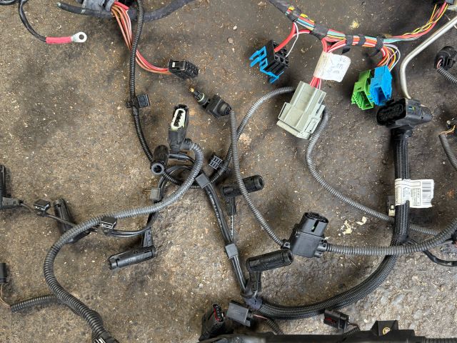 bontott BMW 3 E90 Motor Kábelköteg