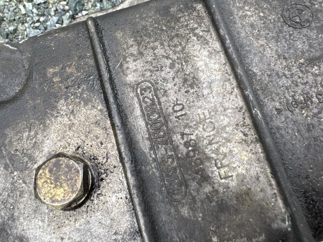 bontott BMW 3 E90 Olajteknő