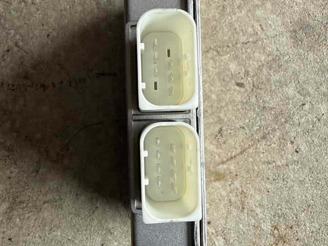 bontott BMW 3 E90 Osztómű Vezérlő Modul