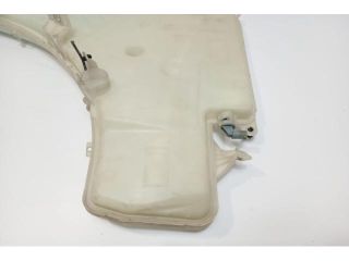 bontott BMW 3 E90 Tank