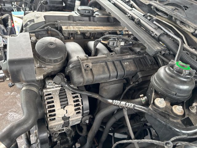bontott BMW 3 E90 Komplett Motor (Segédberendezésekkel)