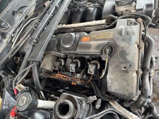 bontott BMW 3 E90 Komplett Motor (Segédberendezésekkel)