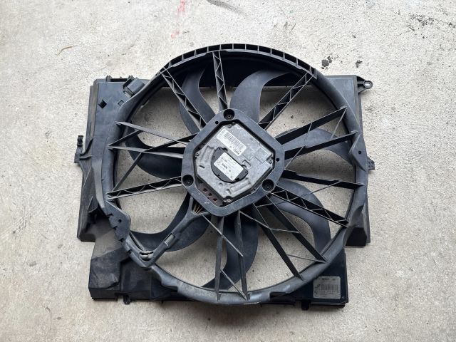bontott BMW 3 E90 Hűtőventilátor