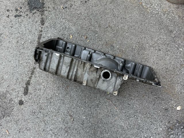 bontott BMW 3 E90 Olajteknő