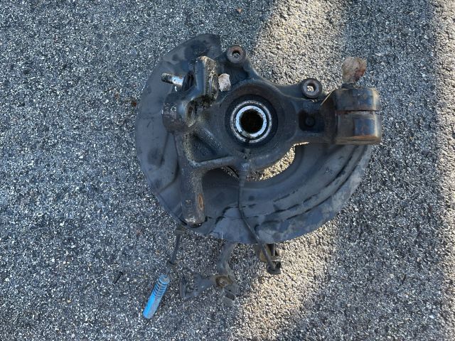 bontott BMW 3 E90 Bal első Csonkállvány Kerékaggyal