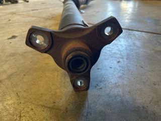 bontott BMW 3 E90 Kardántengely