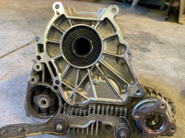 bontott BMW 3 E90 Osztómű